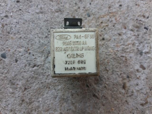  95VG13150AA Ford
