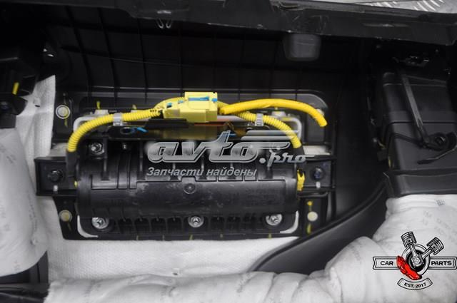 Подушка безопасности пассажира 84530D5500 Hyundai/Kia
