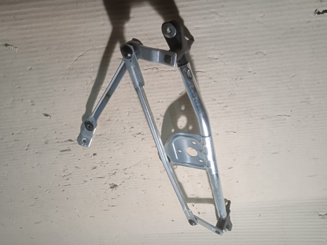 Трапеция щеток лобового стекла Autotechteile 5051003 цена, от 38.06 USD