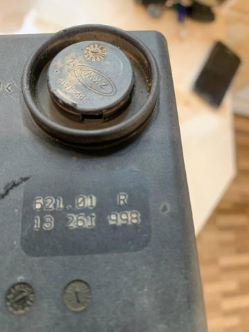 Фара противотуманная правая 13261998 General Motors