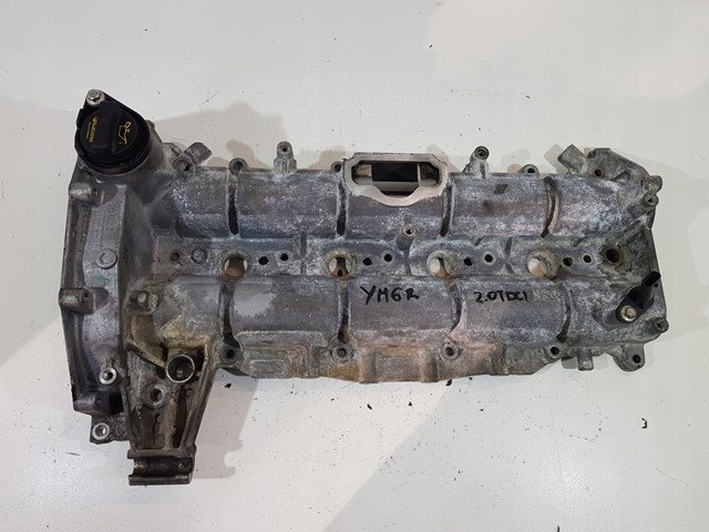 GK2Q6E262 Ford 
