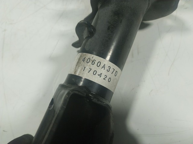 5208Y0 Peugeot/Citroen Амортизатор передней подвески правый