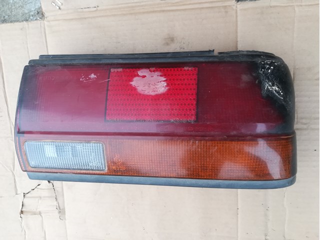 Фонари задние на Nissan Bluebird  T72 , T12