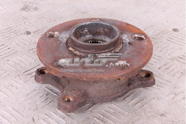 Передняя ступица 4355024011 Toyota