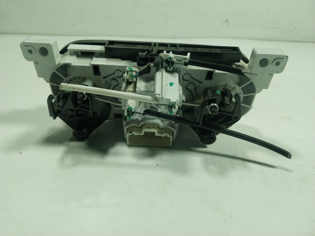  Renault (RVI) 275101698R цена, от 165.75 USD