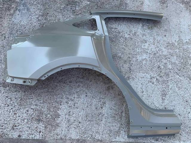 1549231SCA Tesla Крыло заднее правое