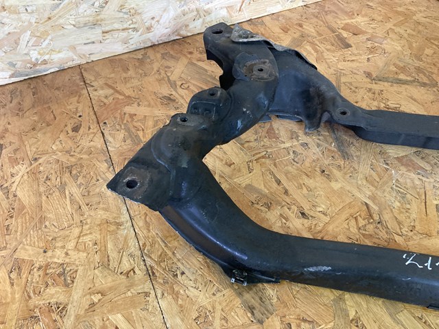 Viga de suspensão dianteira (plataforma veicular) Mercedes E  S211