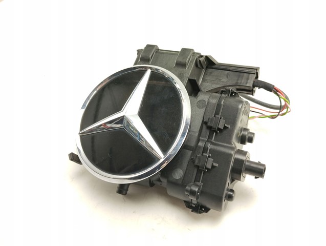 Mercedes A205750904