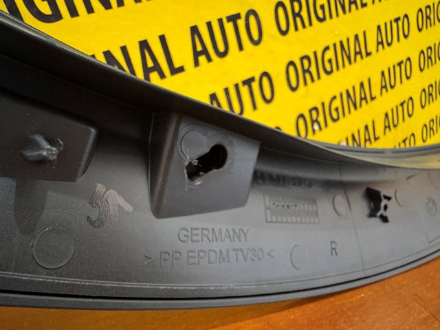  51117484528 BMW