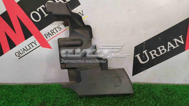 Купить LR043740 Land Rover Правый дефлектор радиатора