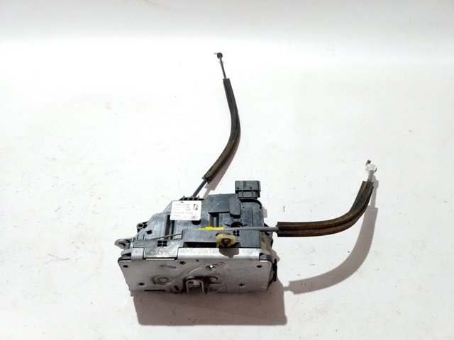 1676851680 Peugeot/Citroen Замок двери водителя