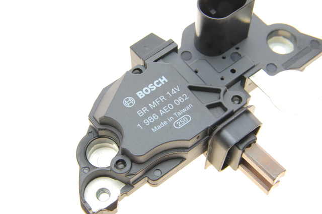 Реле зарядки генератора Bosch 1986AE0062 цена, от 27.70 USD