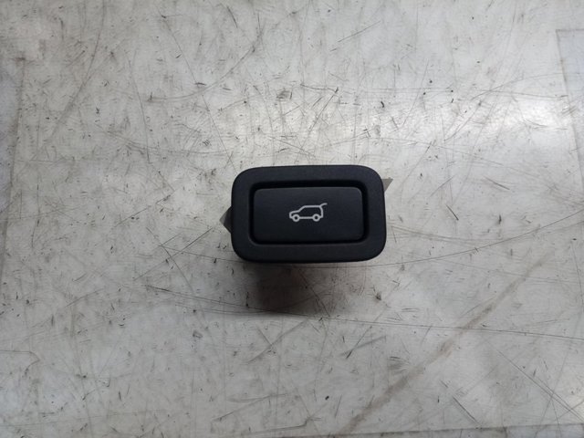 Кнопка привода замка 3/5 двери (ляды)/крышки багажника Land Rover CPLA10E998AA