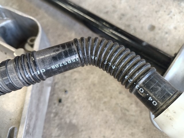  Tesla 158570800D