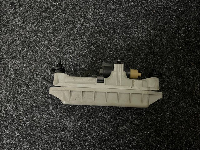 Бачок вакуумной системы двигателя (демпфер) Volvo 31480478 цена, от 12.67 USD