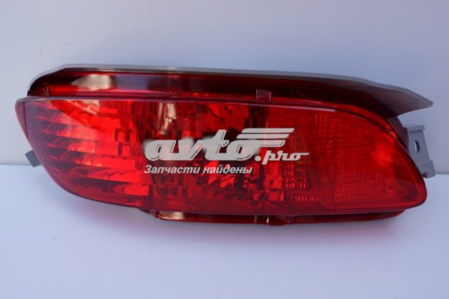 Piloto parachoques trasero izquierdo 8192148031 TOYOTA