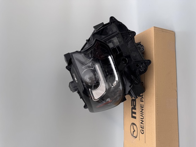 Купить KR9D51030A Mazda Фара основная правая