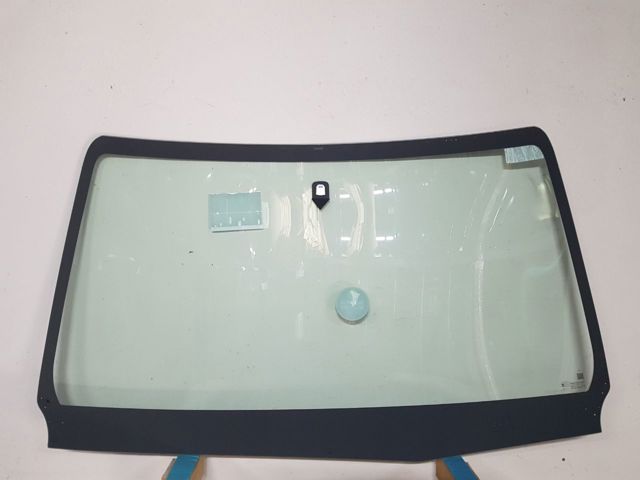 Купить GS7087D11 XYG Ветровое стекло