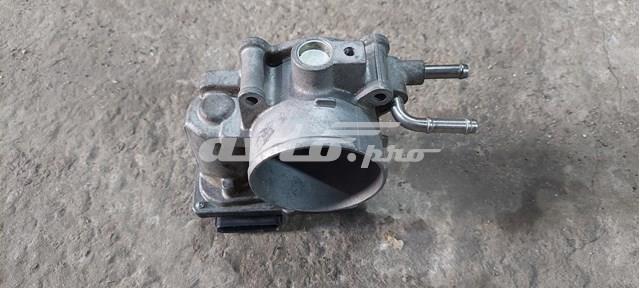 Дроссельная заслонка на Toyota Camry VII V50