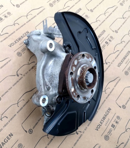 Купить 1EA407254F VAG Ось передняя и поворотные кулаки