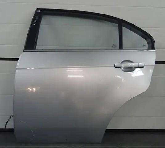Porta traseira esquerda para Chevrolet Epica (V250)