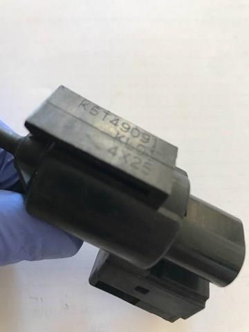 Переключающий клапан системы подачи воздуха Mitsubishi K5T49091 цена, от 10.72 USD
