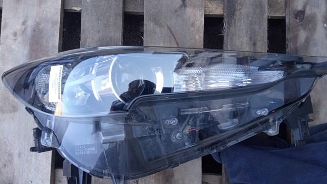 Правая фара KB8M51031D Mazda