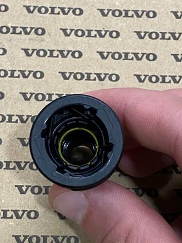 Купить 21264805 Volvo 