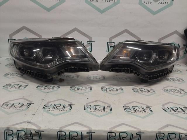 Правая блок фара Hyundai/Kia 92102D4300 цена, от 725.45 USD