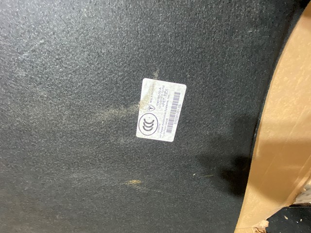 104519500A Tesla 