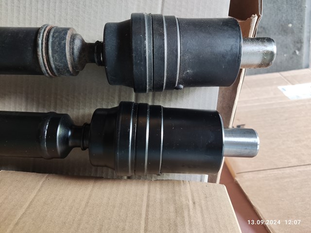 Кардан передний 37140B4010 Toyota