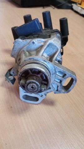 T2T60671 Mazda Распределитель зажигания (трамблер)