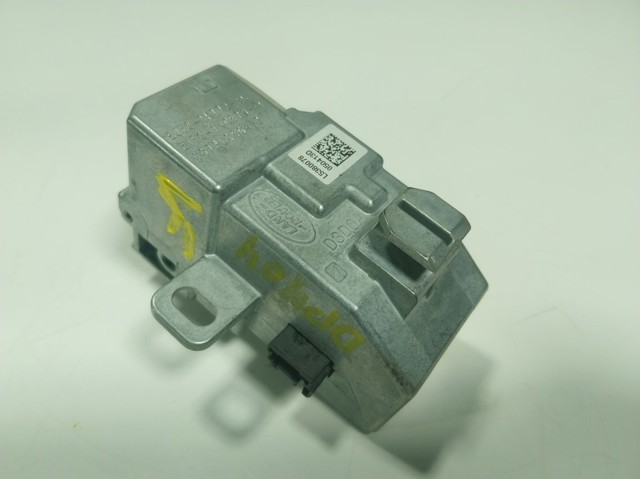  Land Rover LR040109 цена, от 18.20 USD