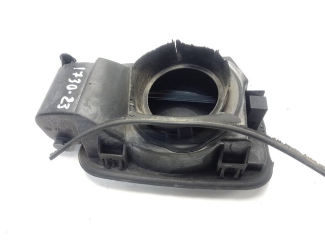 7034279 BMW Горловина бензобака