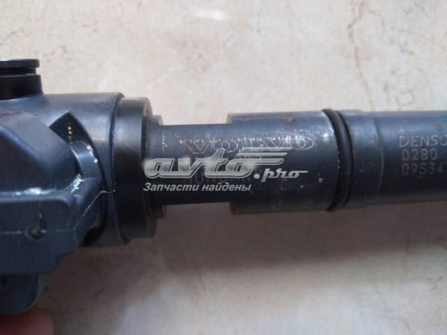 Топливные форсунки 36010090 Volvo