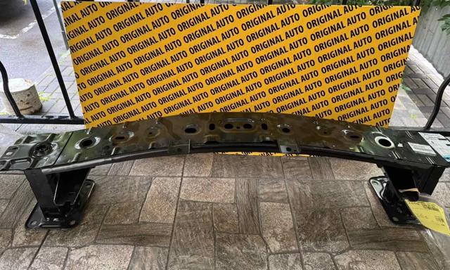 Купить DFR550070A Mazda Буфер бампера переднего