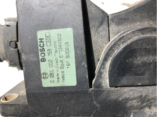 0281002359 Bosch Педали газа
