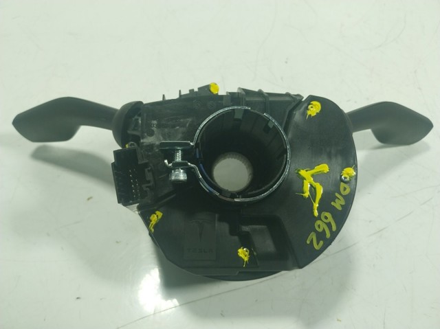  Tesla 1097662000