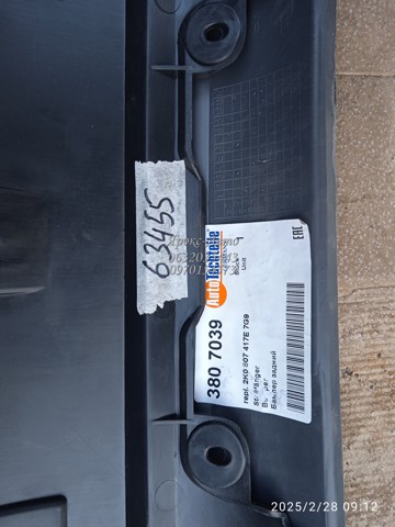 Задний бампер 3807039 Autotechteile