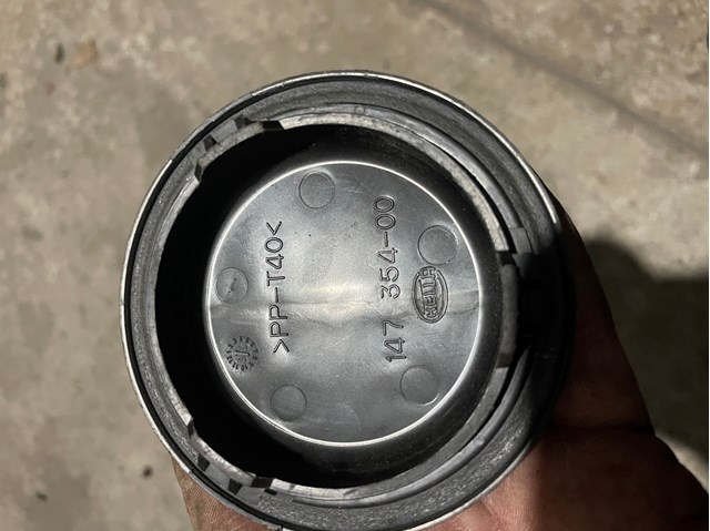  HELLA 14735400 цена, от 11.29 USD