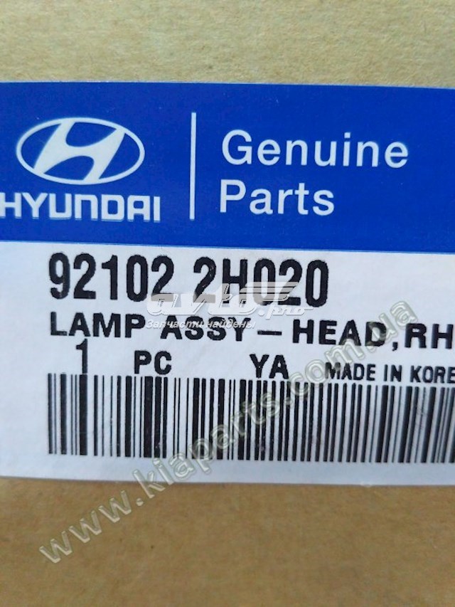 Правая фара 921022H020 Hyundai/Kia