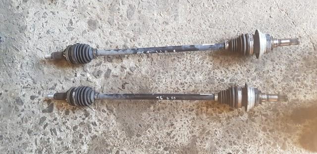 RTA42560XA Mazda Полуось задняя левая