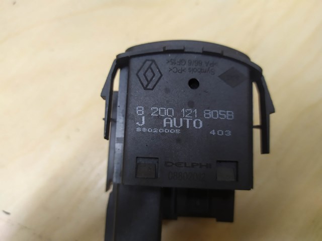  Renault (RVI) 8200121805B цена, от 11.41 USD