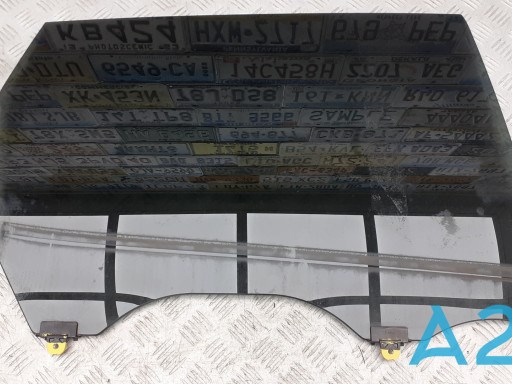 823009UF0A Nissan/Infiniti Стекло задней правой двери