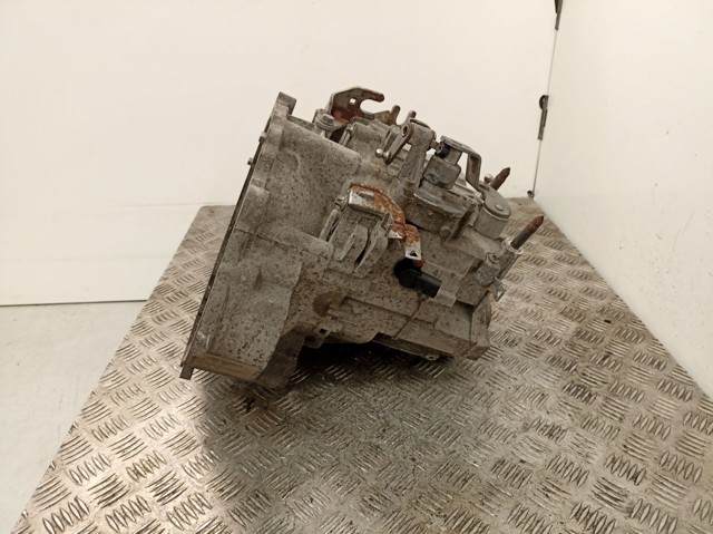  Mitsubishi 2500A223