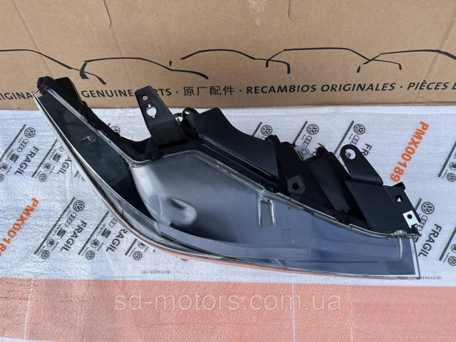 Правая блок фара Mazda KSD651030 цена, от 570.12 USD