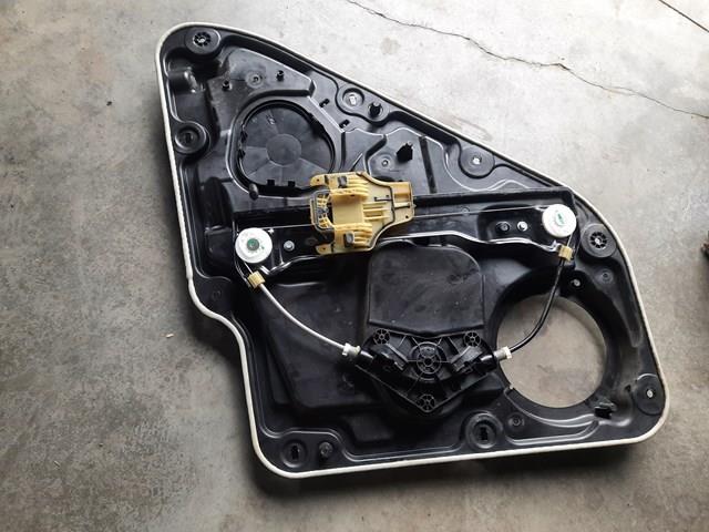  Chrysler 68231069AA цена, от 22.80 USD