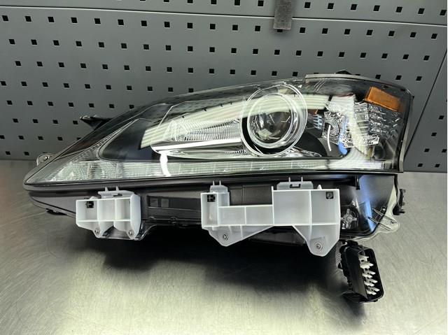 8118530G10 Toyota 