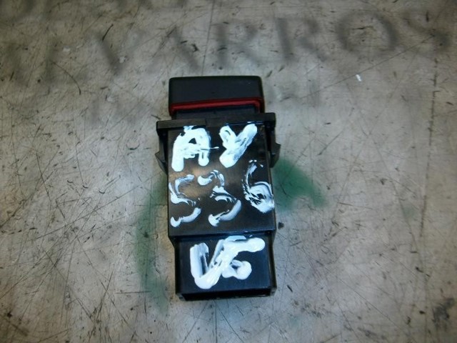 Botão de ativação do sinal de emergência para Hyundai Santa Fe I SM