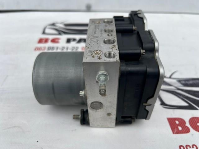 Блок управления АБС  Nissan/Infiniti 476606RA9B